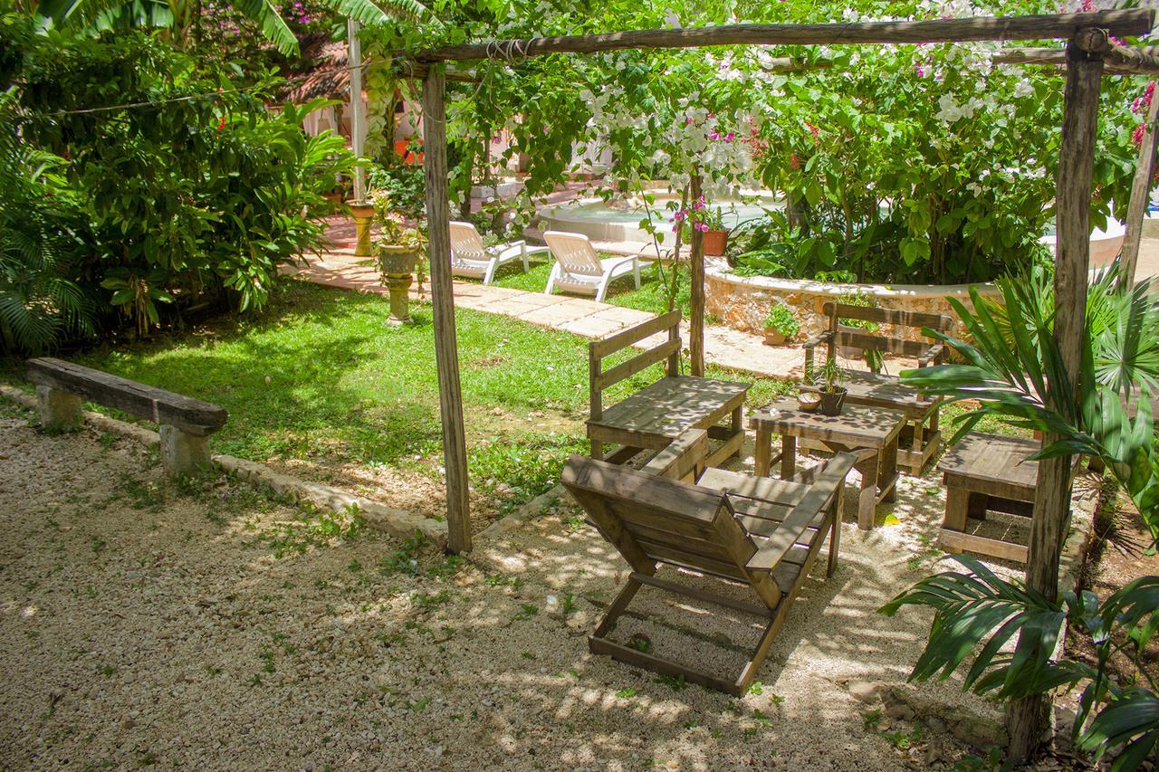 Casa De Los Pajaros - B&B Valladolid  Exterior photo